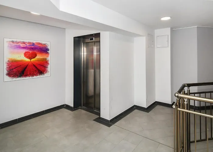 Armada 1br 아파트 *